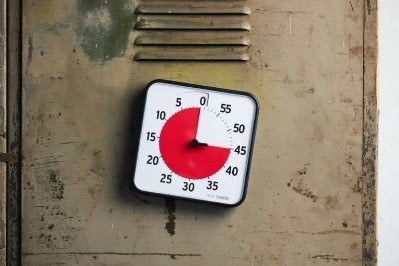 Time Timer® Original Medium-klocka, 18x18 cm