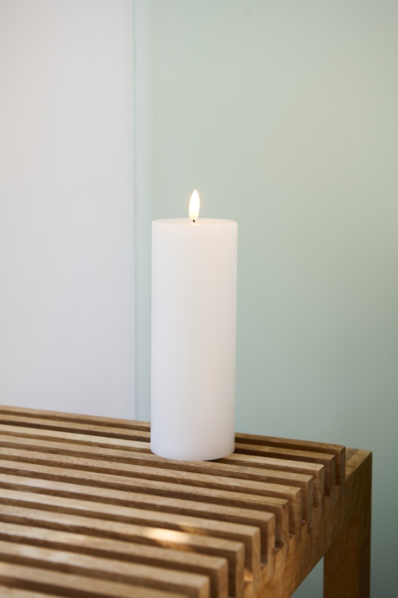 Sirius Sille laddningsbar LED-ljus, Ø7,5xH20cm/vit