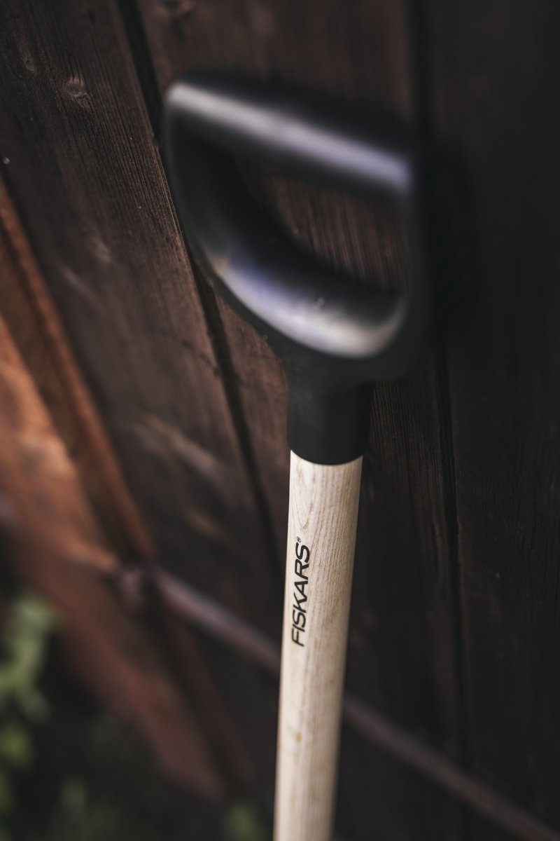 Fiskars Solid Spade, stål/trä, 122,8 cm.