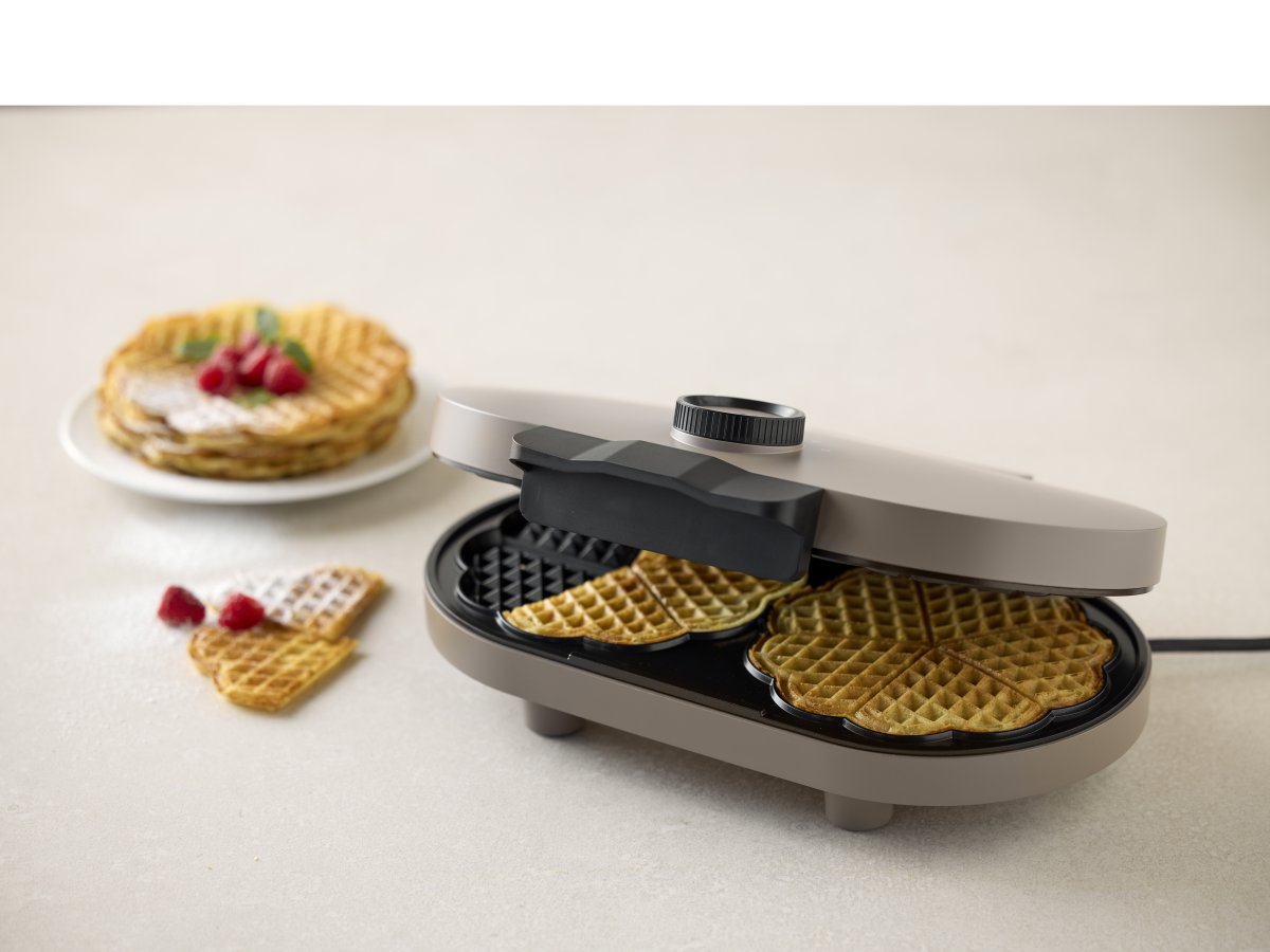 Blomsterbergs Dubbelvåffeljärn, 1600 Watt, Latte