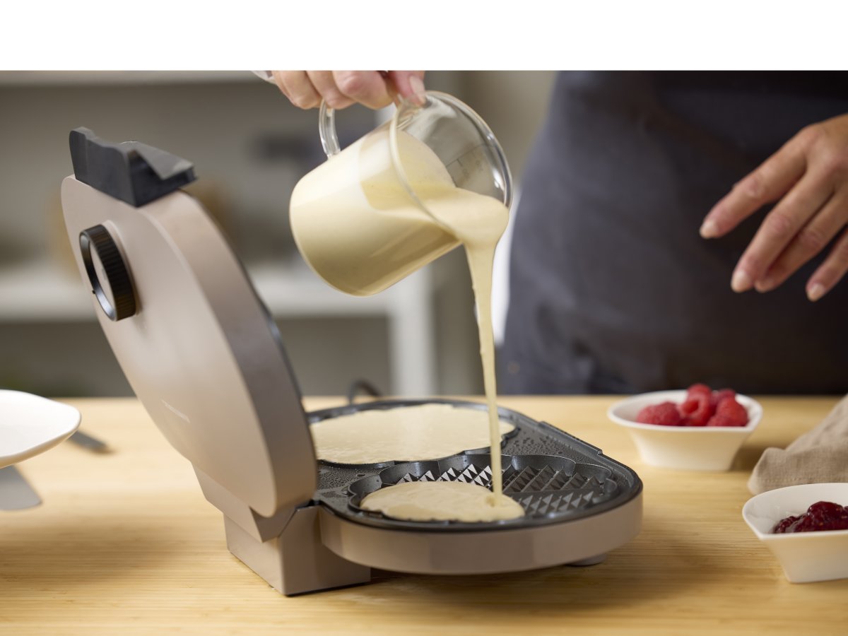 Blomsterbergs Dubbelvåffeljärn, 1600 Watt, Latte