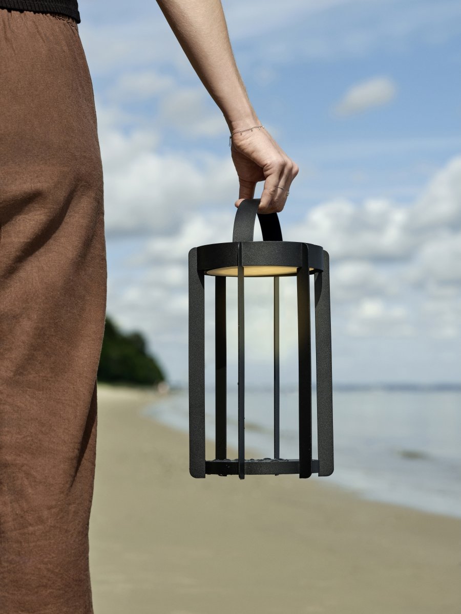 Zone Firefly LED-lykta, Ø19 x H30 cm, svart