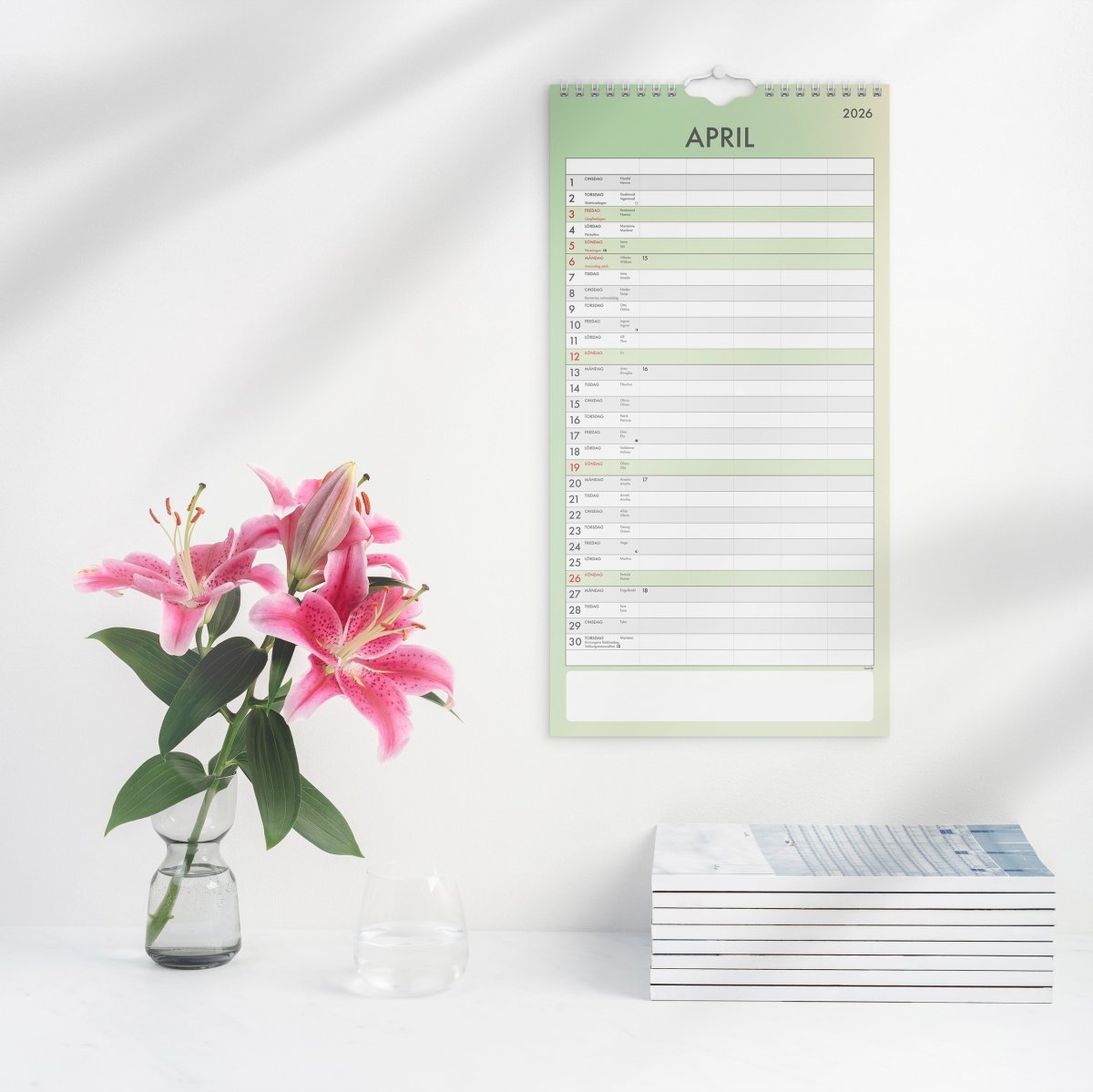 Burde 2026 Familjekalender, Tydlig