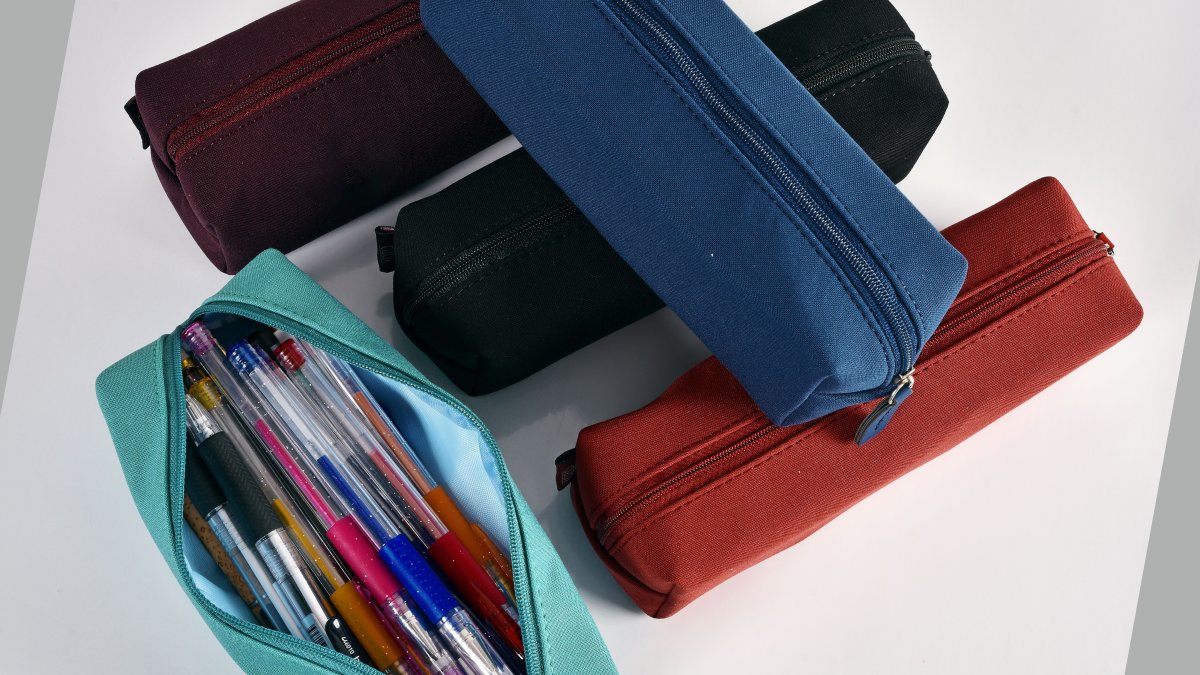 Kozo Pennfodral | 21x7x7 cm | Marin