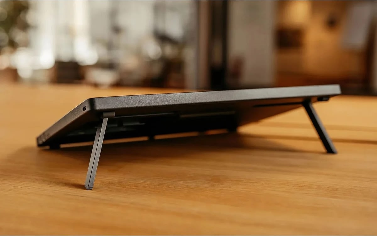 Wacom Display Cintiq 16 (2025), svart