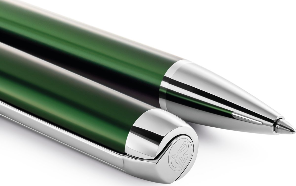 Pelikan Pura Kulspetspenna, deep green