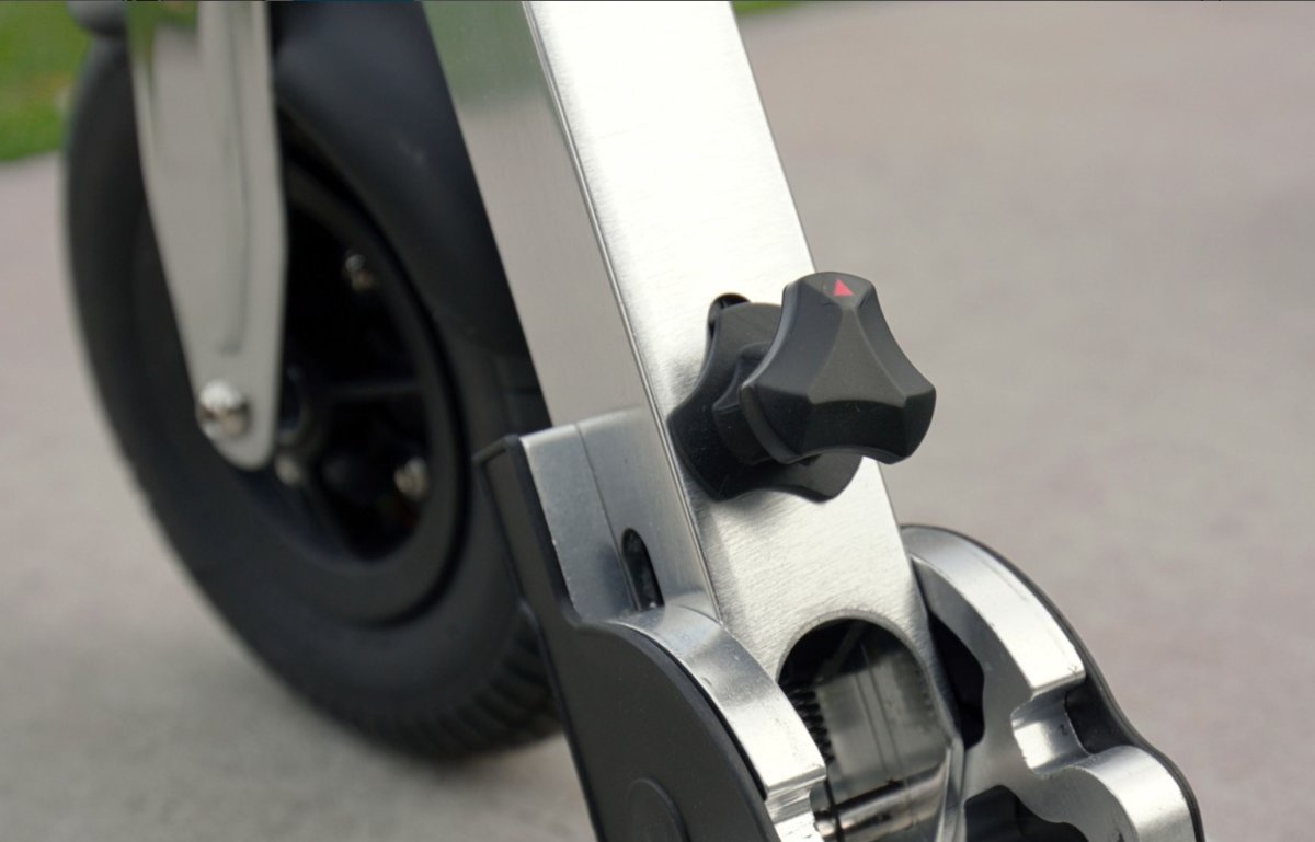 Razor Sparkcykel A5 Air, svart