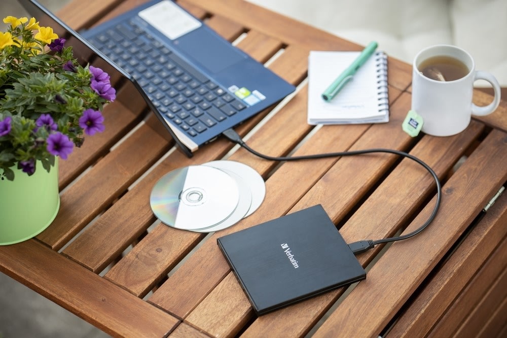 Verbatim Slank extern CD/DVD-brännare med USB-C