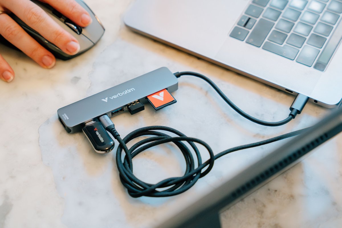 VERBATIM Plectra USB-C Flash Drive, svart - 512GB