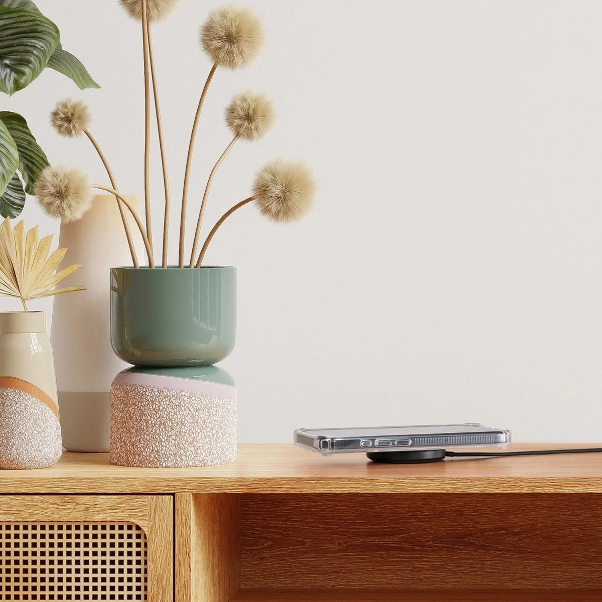 HAMA Trådlös laddning, Qi2 - 15W, Svart