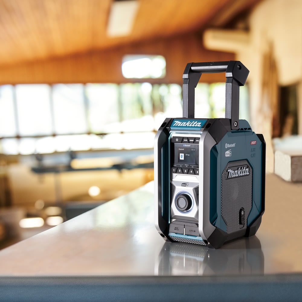 Makita Arbetsradio med bluetooth och DAB+, 12-40V