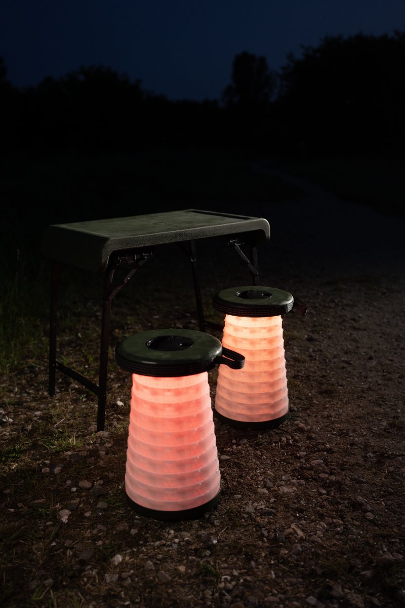 CapableX Hopfällbart set bord & pallar m/led