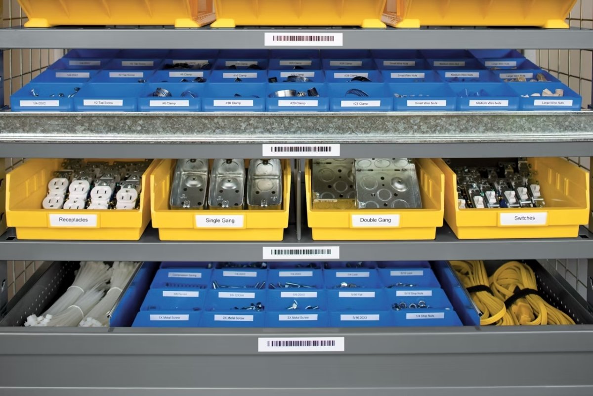 Dymo Rhino flexibel tape, 19 mm, svart på vit