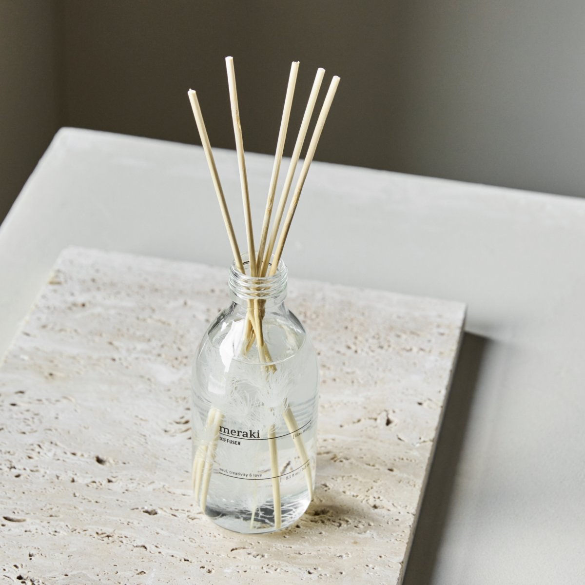 Meraki Doftspridare med Pinnar, Lilac Muse, 240 ml