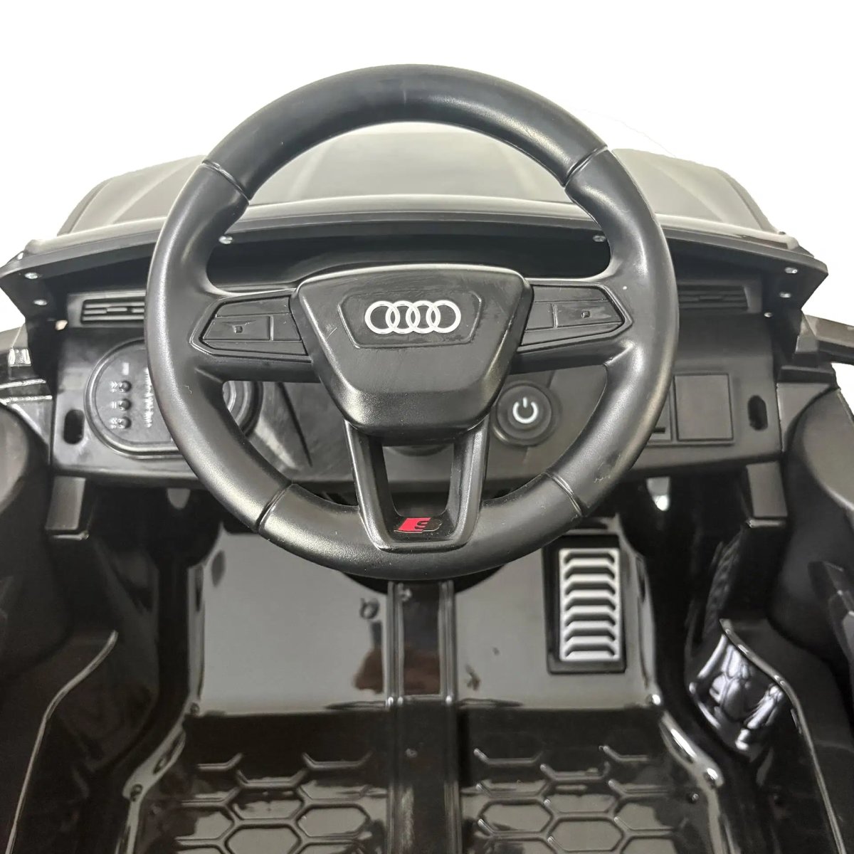 NORDIC PLAY Elbil Audi SQ8 2x10,8V, svart