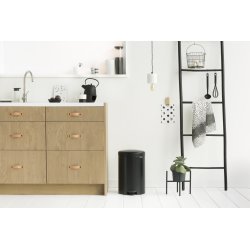Brabantia Pedalhink 20 L, matt black