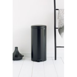 Brabantia Pedalhink 30 L, matt black
