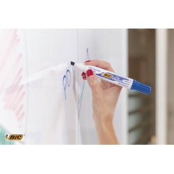 Bic whiteboardmarker 3-5,8mm, skrå spids, sort
