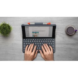 Surfplattefodral Logitech Slim Folio Tangentbord i