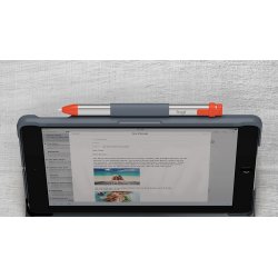 Surfplattefodral Logitech Slim Folio Tangentbord i