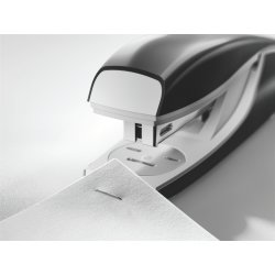 Leitz 5502 häftapparat, röd