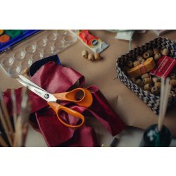 Fiskars Classic universalsax, 21 cm