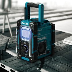 Makita Arbetsradio m/bluetooth och DAB+, 10,8-18V