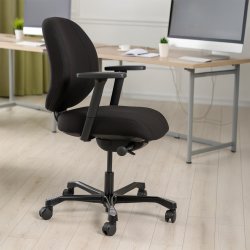 Siena kontorsstol med låg rygg, inkl. armstöd