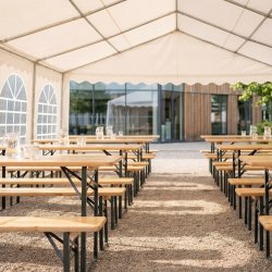 Lyxigt partytält 5x8 m, 42 personer, PVC, vit