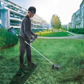 Makita röjsåg 2x18V inkl. batteri/laddare