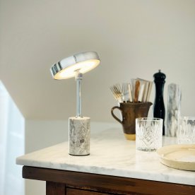 Dyberg Larsen Starlight Bordslampa, krom/marmor