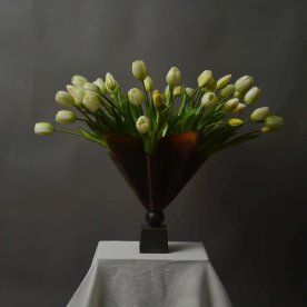 Aura Copenhagen Tulpanbukett 50 stjälkar, vit
