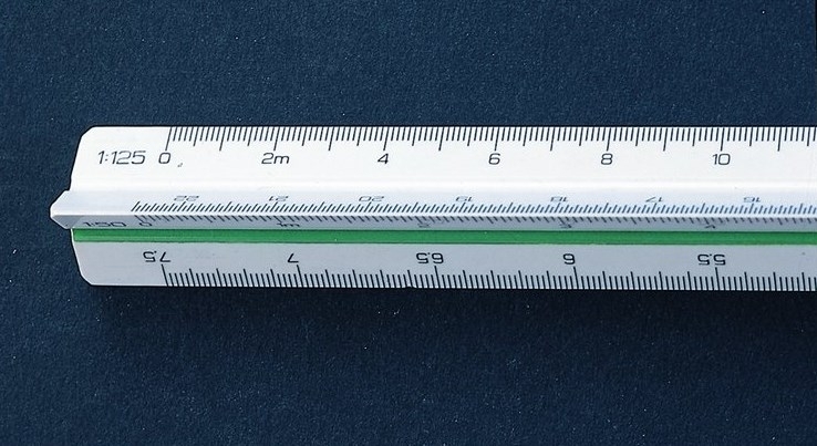 Linex 318 trekantig måttstock, 300 mm